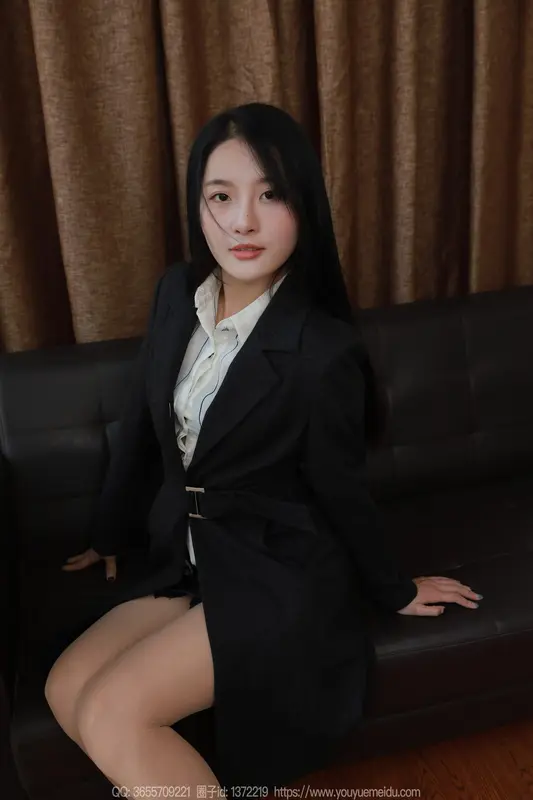 [IESS异思趣向] 2025.01.01 丝享家 1939 婉萍《蓝色指甲》 - IESS